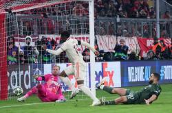 尤文图斯逆转拜仁，提前晋级十六强