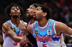 新疆男篮客场击败福建队连胜达到六场