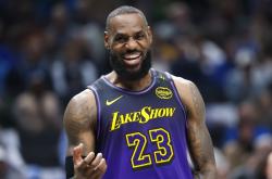 湖人逆转马刺，西部半决赛红红火火再现辉煌