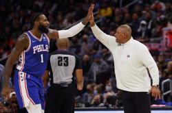 新星崛起：球队新秀闪耀荧幕的简单介绍