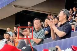 江苏客场逆袭，赢得球迷掌声