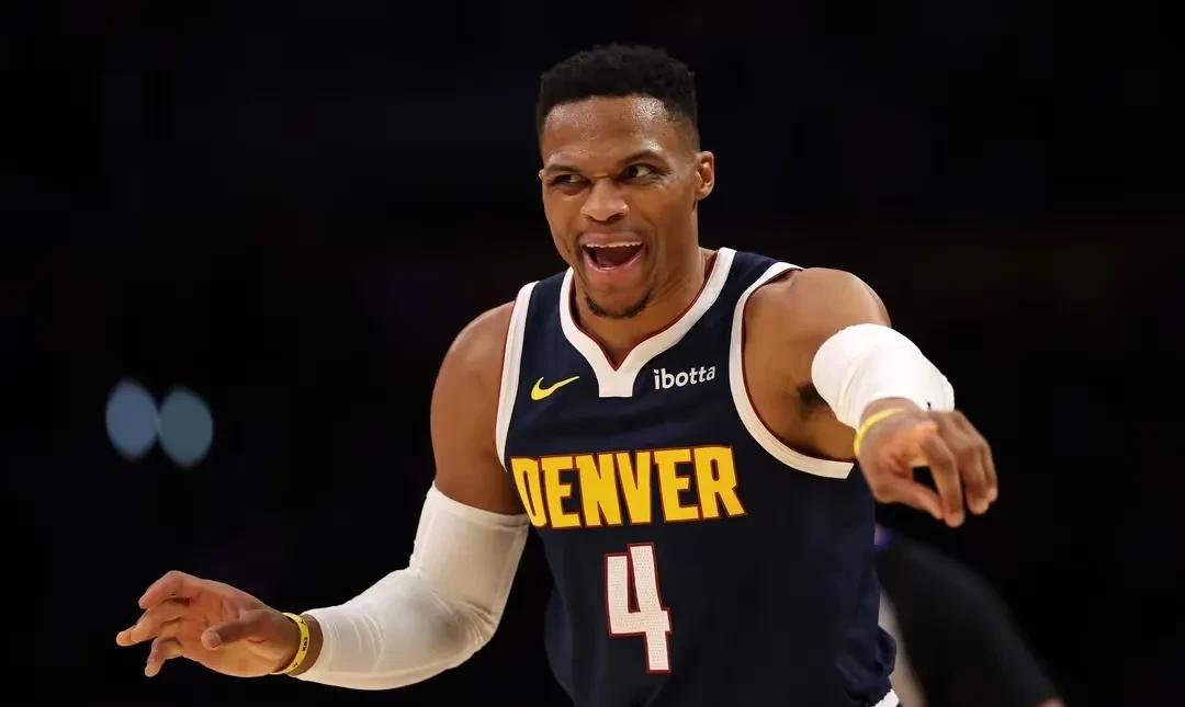 关于森林狼主场大胜掘金:汤普森首秀不俗的信息 关于森林狼主场大胜掘金:汤普森首秀不俗的信息