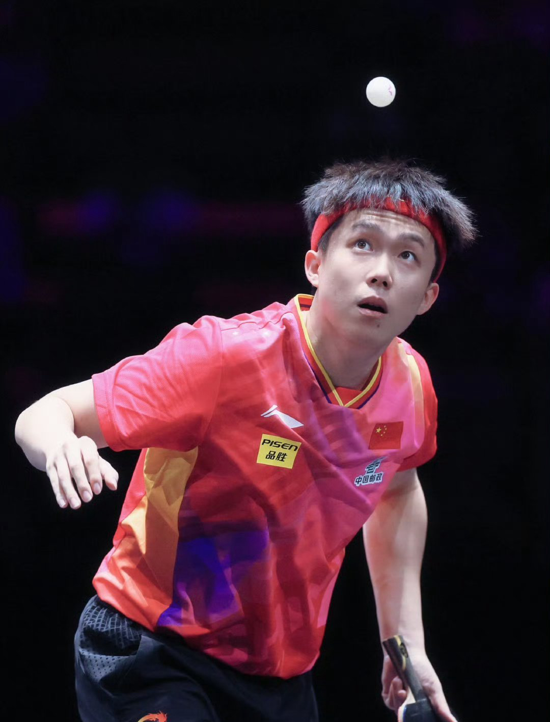 精彩比赛中,球员发挥出色,取得胜利 精彩比赛中,球员发挥出色,取得胜利