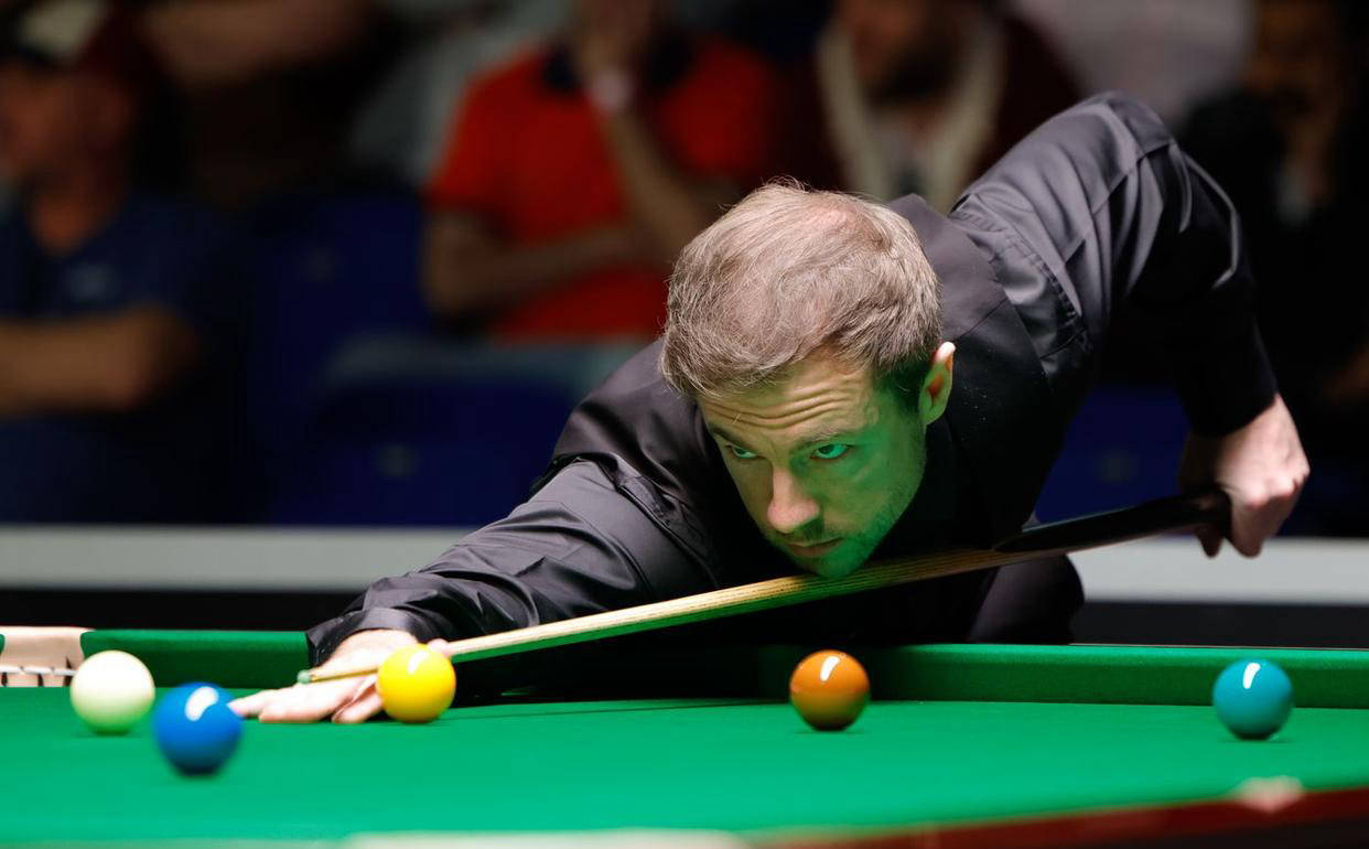 包含一位新秀在比赛中大放异彩,迅速成为焦点的词条 包含一位新秀在比赛中大放异彩,迅速成为焦点的词条