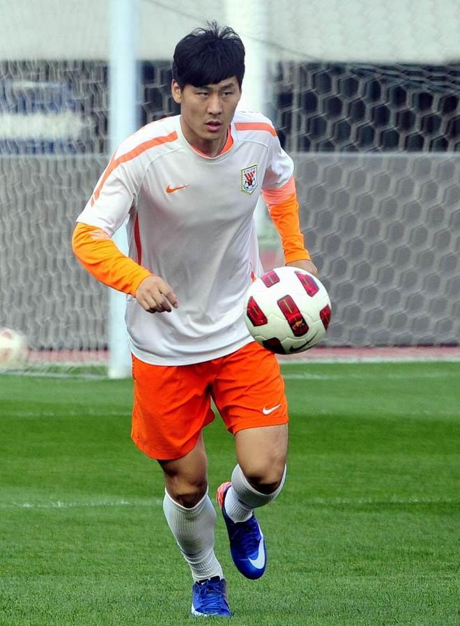 山东鲁能胜杭州绿城,一路领先锋 山东鲁能胜杭州绿城,一路领先锋