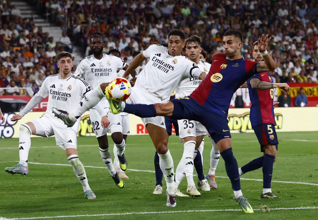 关于引人注目:亚洲足球比赛的扣人心弦之旅的信息 关于引人注目:亚洲足球比赛的扣人心弦之旅的信息