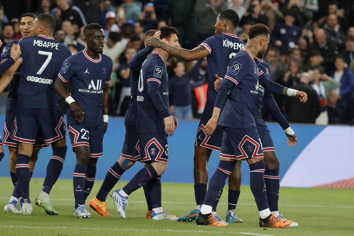 包含欧冠备战:圣埃蒂安面对塞维利亚的挑战的词条 包含欧冠备战:圣埃蒂安面对塞维利亚的挑战的词条