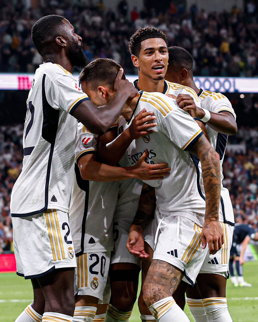 包含利亚马安静过招,拉斯帕尔马斯碾压对手的词条 包含利亚马安静过招,拉斯帕尔马斯碾压对手的词条