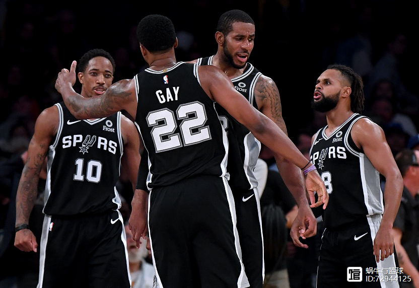 绿城球员表现出色,豪取三连胜的简单介绍 绿城球员表现出色,豪取三连胜的简单介绍