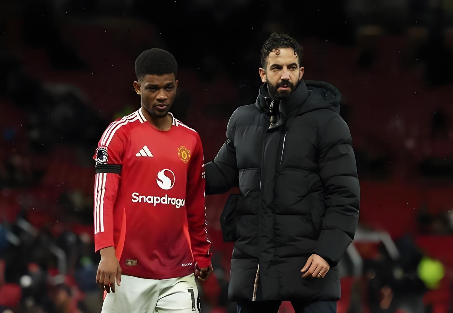 曼联客场2-0击败埃弗顿,重返前四位置 曼联客场2-0击败埃弗顿,重返前四位置