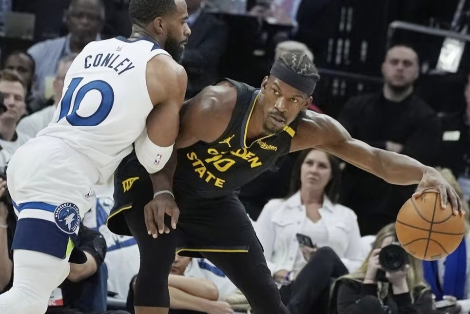 森林狼击败奇才,球队士气高昂备受瞩目的简单介绍 森林狼击败奇才,球队士气高昂备受瞩目的简单介绍