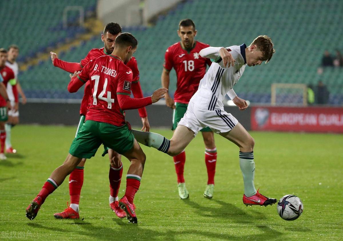 关于罗马尼亚战胜北爱尔兰,晋级欧国联半决赛的信息 关于罗马尼亚战胜北爱尔兰,晋级欧国联半决赛的信息