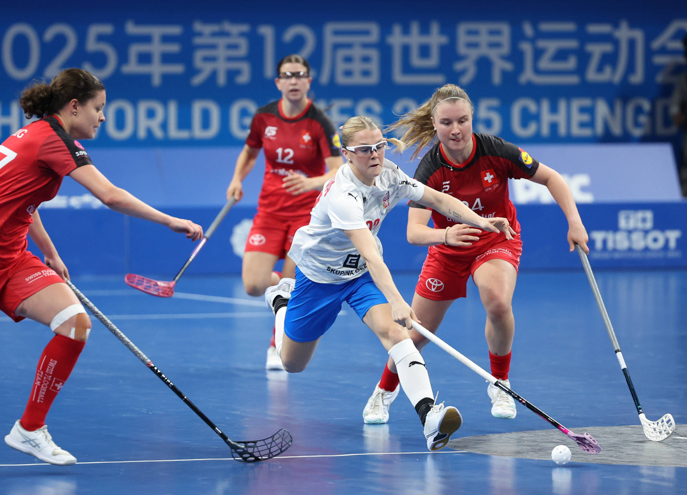 瑞士球队在最新比赛中大获全胜 瑞士球队在最新比赛中大获全胜