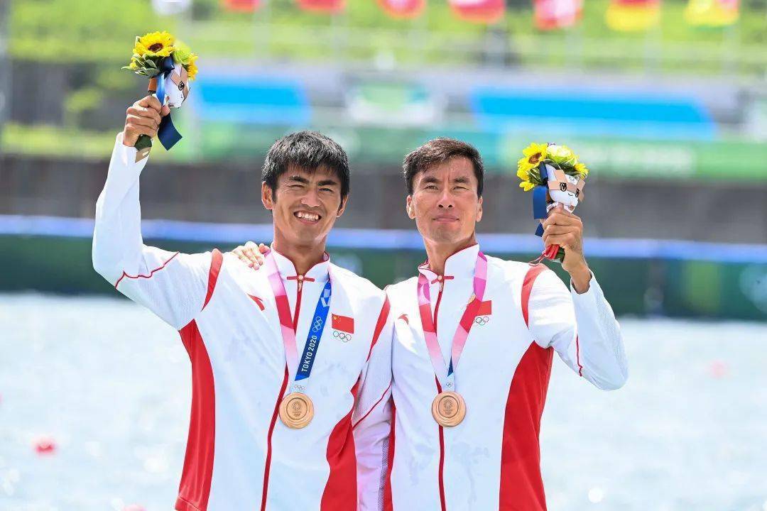 荷兰跳水队再传捷报梦幻落幕的简单介绍