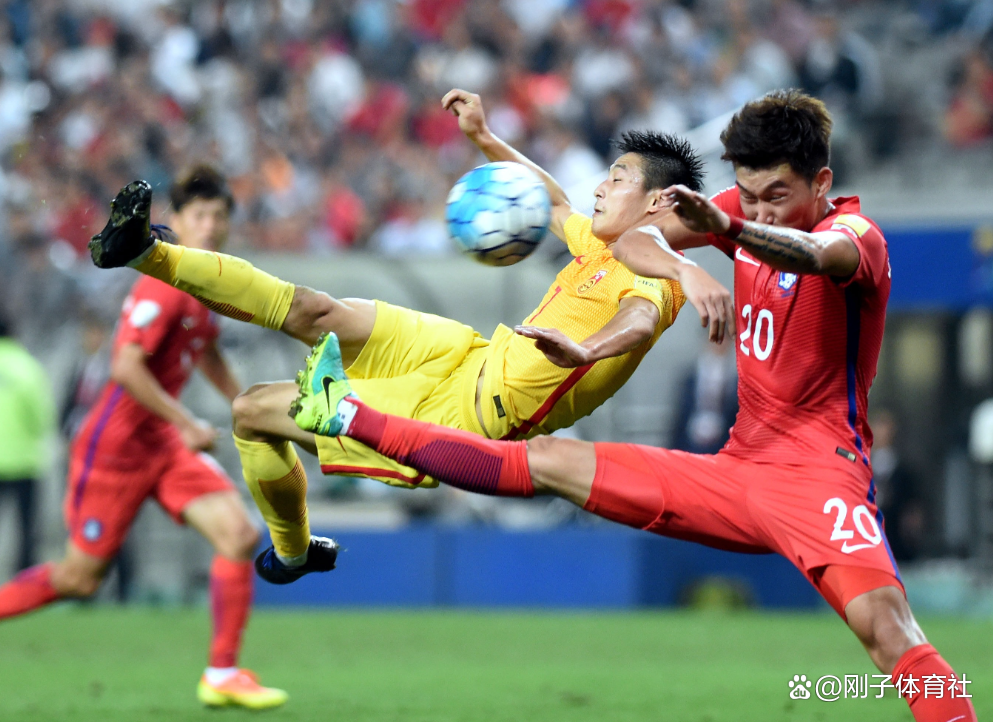 日韩对决激烈战斗,酣畅淋漓比赛 日韩对决激烈战斗,酣畅淋漓比赛